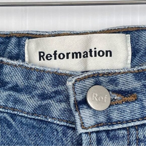 Reformation Petite Mid Crop raw hem Flare Jeans 28 Petite - Picture 3 of 10